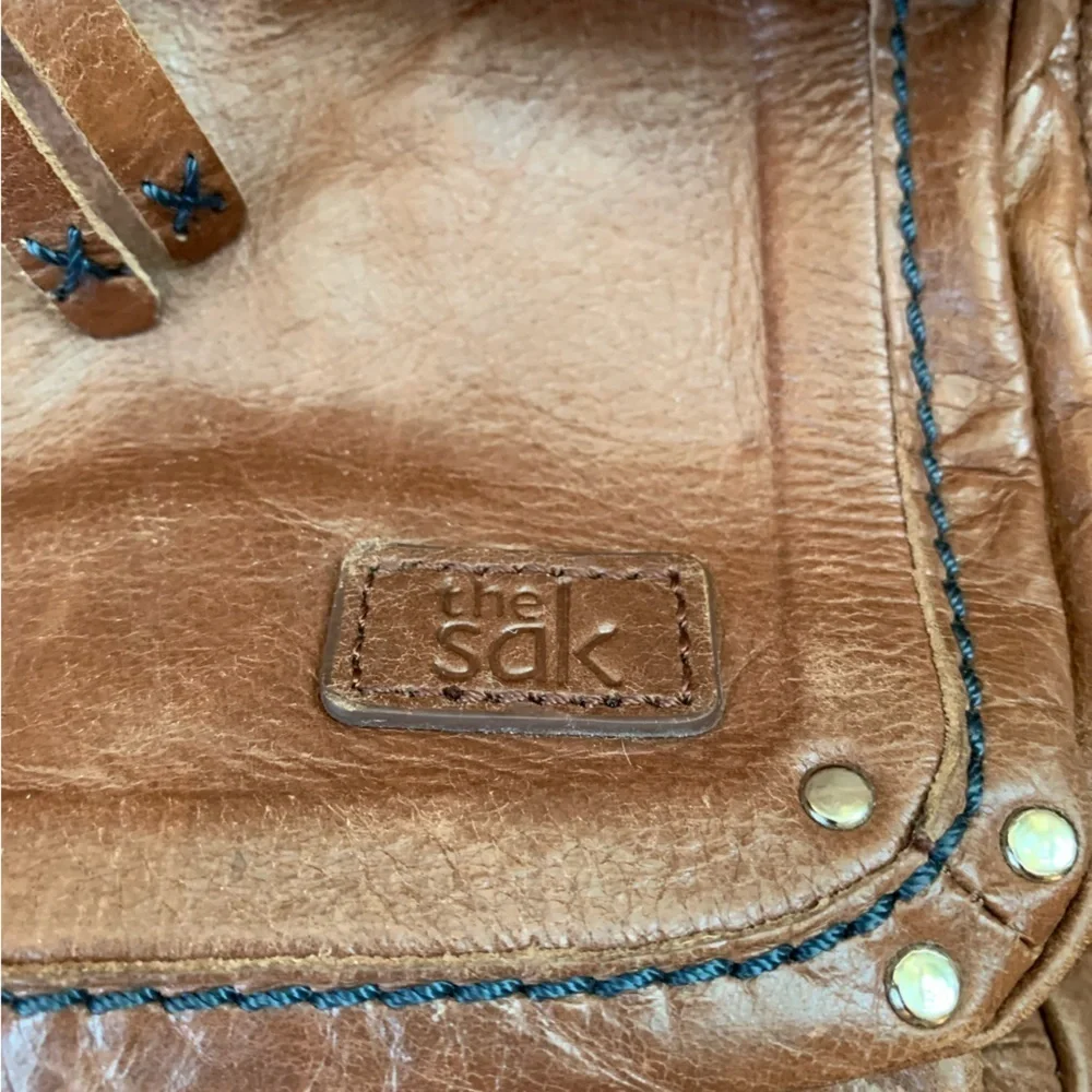 The Sak Ventura Convertible Backpack Shoulder Crossbody Bag Brown Leather